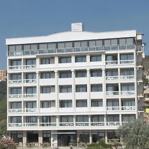 https://porteras-otel.kusadasihotels.org